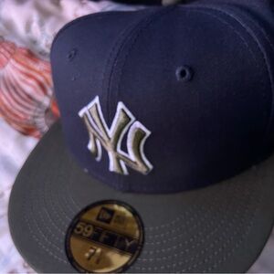 New York Yankees hat